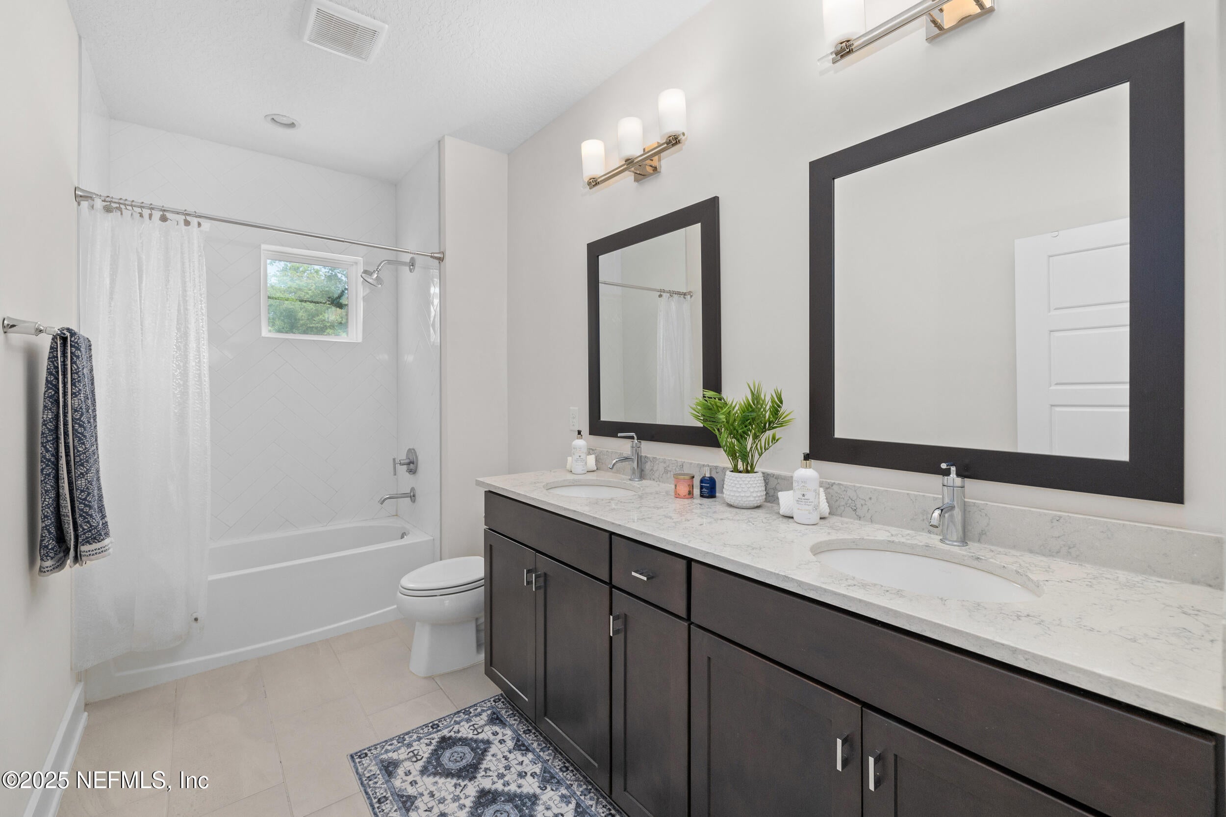 Jacksonville, Florida, 32256, United States, 5 Bedrooms Bedrooms, ,3 BathroomsBathrooms,Residential,Active,2006914