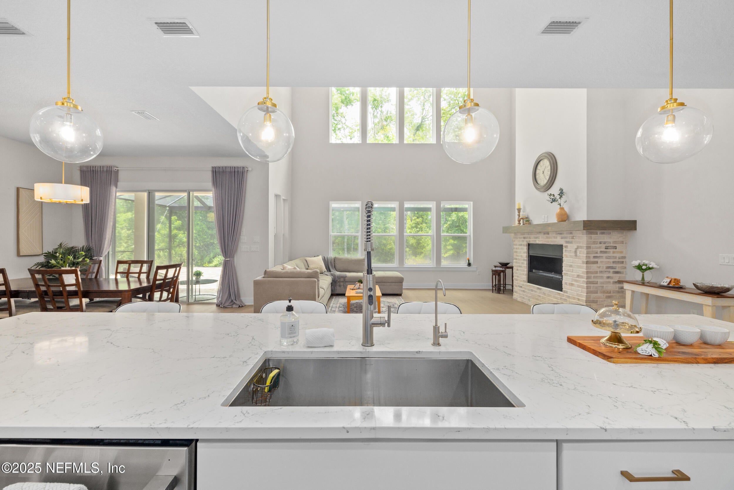 Jacksonville, Florida, 32256, United States, 5 Bedrooms Bedrooms, ,3 BathroomsBathrooms,Residential,Active,2006914