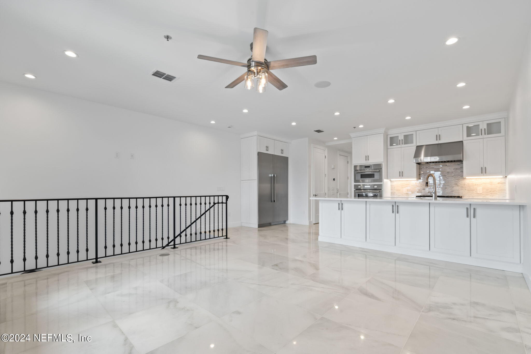 Jacksonville Beach, Florida, 32250, United States, 3 Bedrooms Bedrooms, ,4 BathroomsBathrooms,Residential,Active,1748200