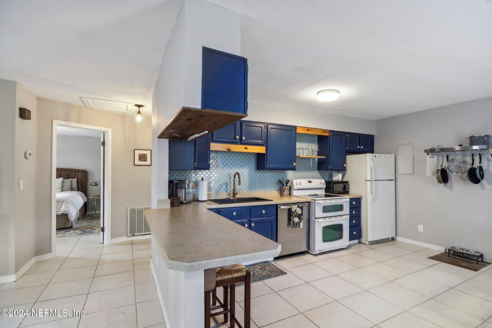 Jacksonville, Florida, 32223, United States, 5 Bedrooms Bedrooms, ,9 BathroomsBathrooms,Residential,Active,1944062