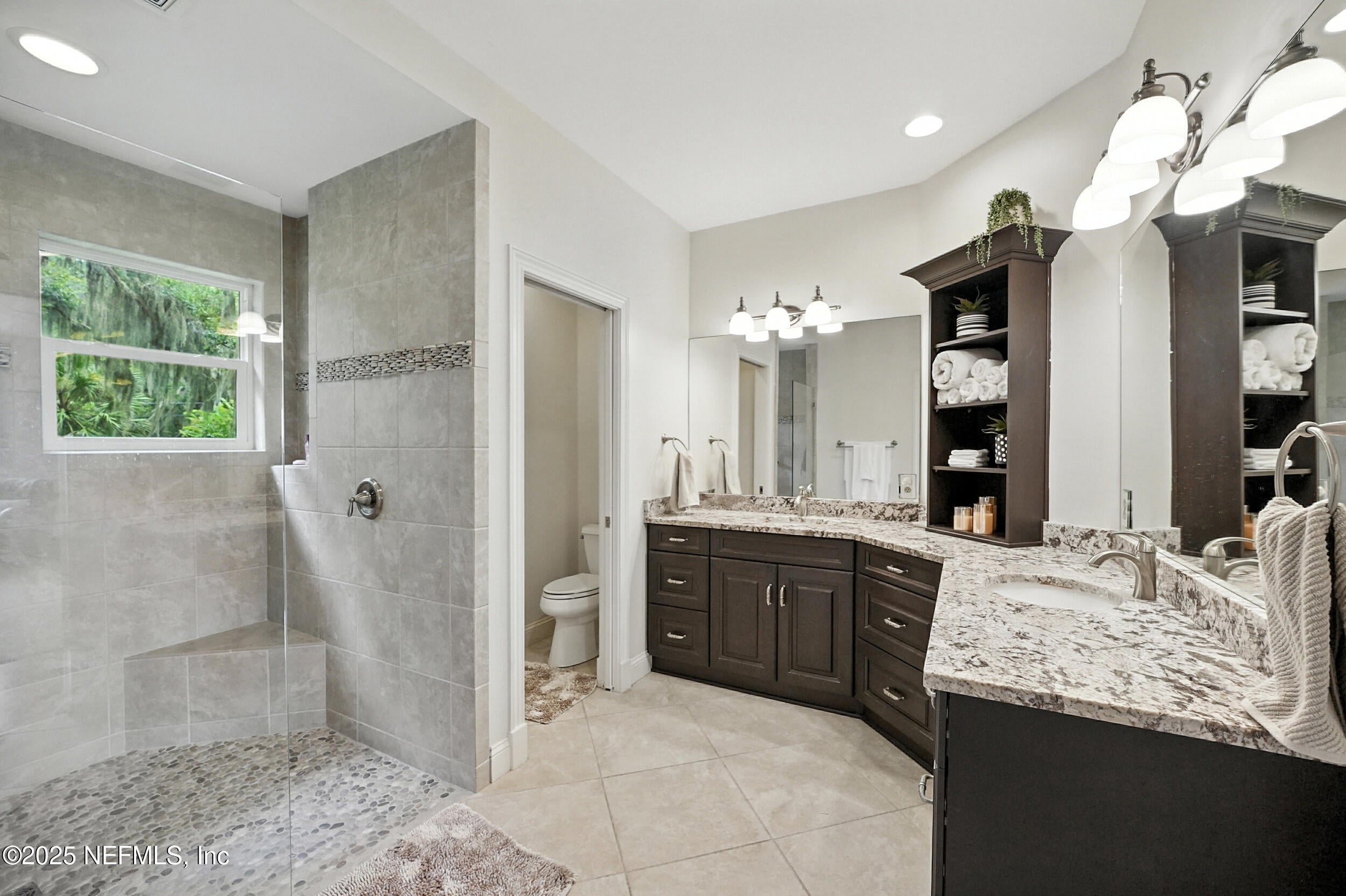 Fernandina Beach, Florida, 32034, United States, 4 Bedrooms Bedrooms, ,3 BathroomsBathrooms,Residential,Active,1944040