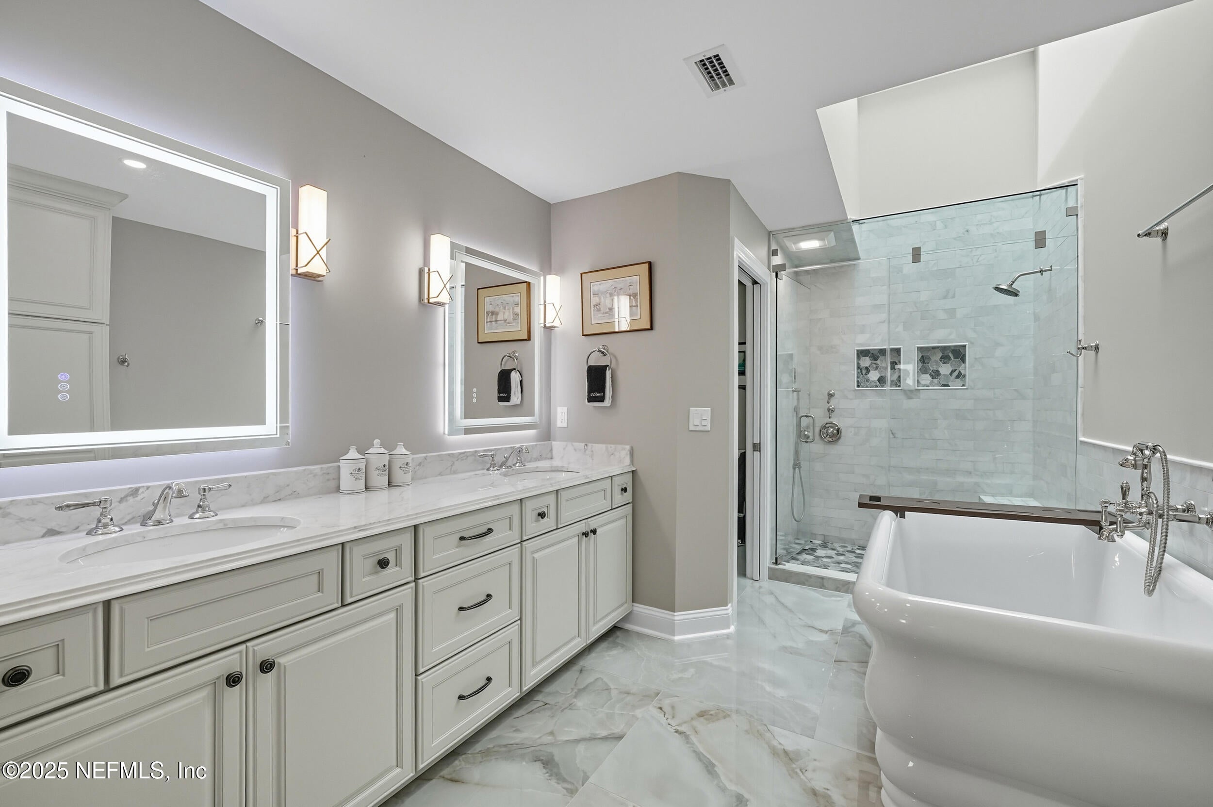 Atlantic Beach, Florida, 32233, United States, 3 Bedrooms Bedrooms, ,2 BathroomsBathrooms,Residential,Active,2012204