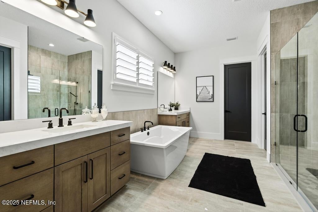 St. Augustine, Florida, 32092, United States, 5 Bedrooms Bedrooms, ,5 BathroomsBathrooms,Residential,Active,1946530