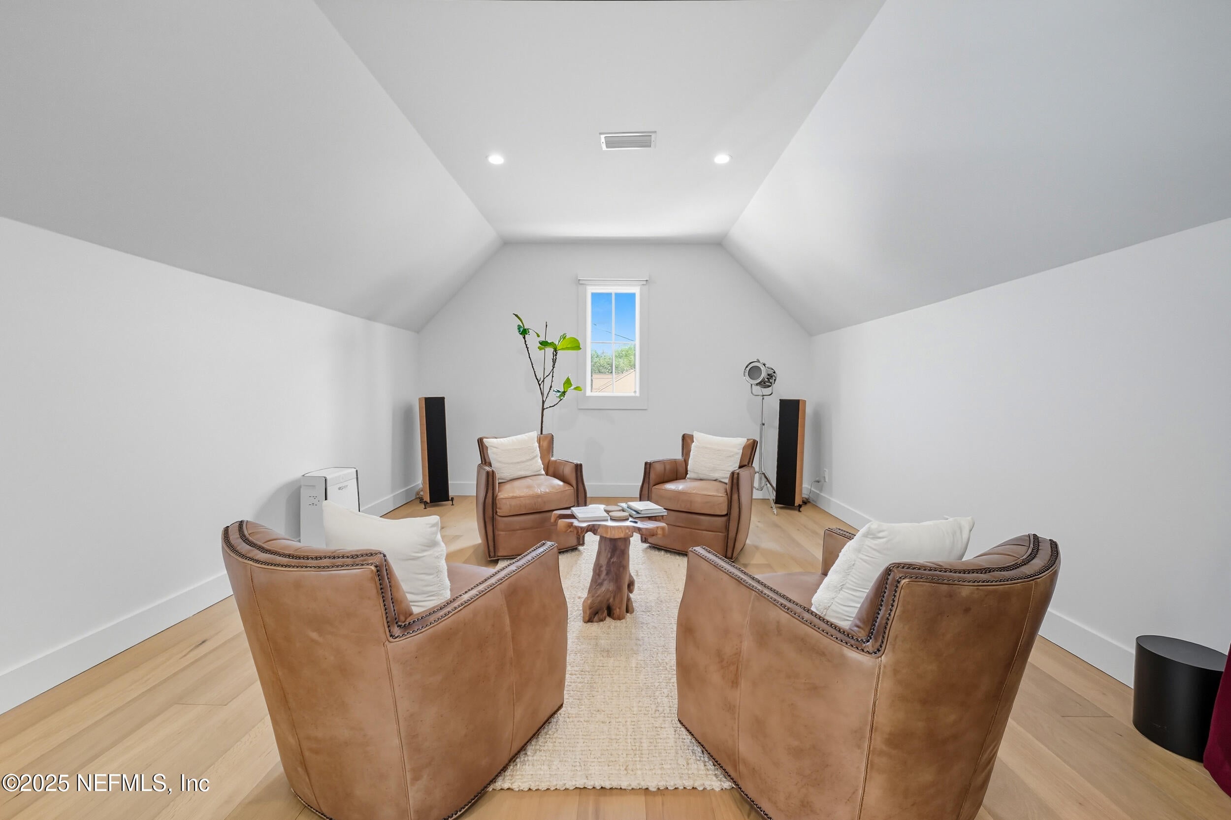 Ponte Vedra Beach, Florida, 32082, United States, 5 Bedrooms Bedrooms, ,4 BathroomsBathrooms,Residential,Active,1952469