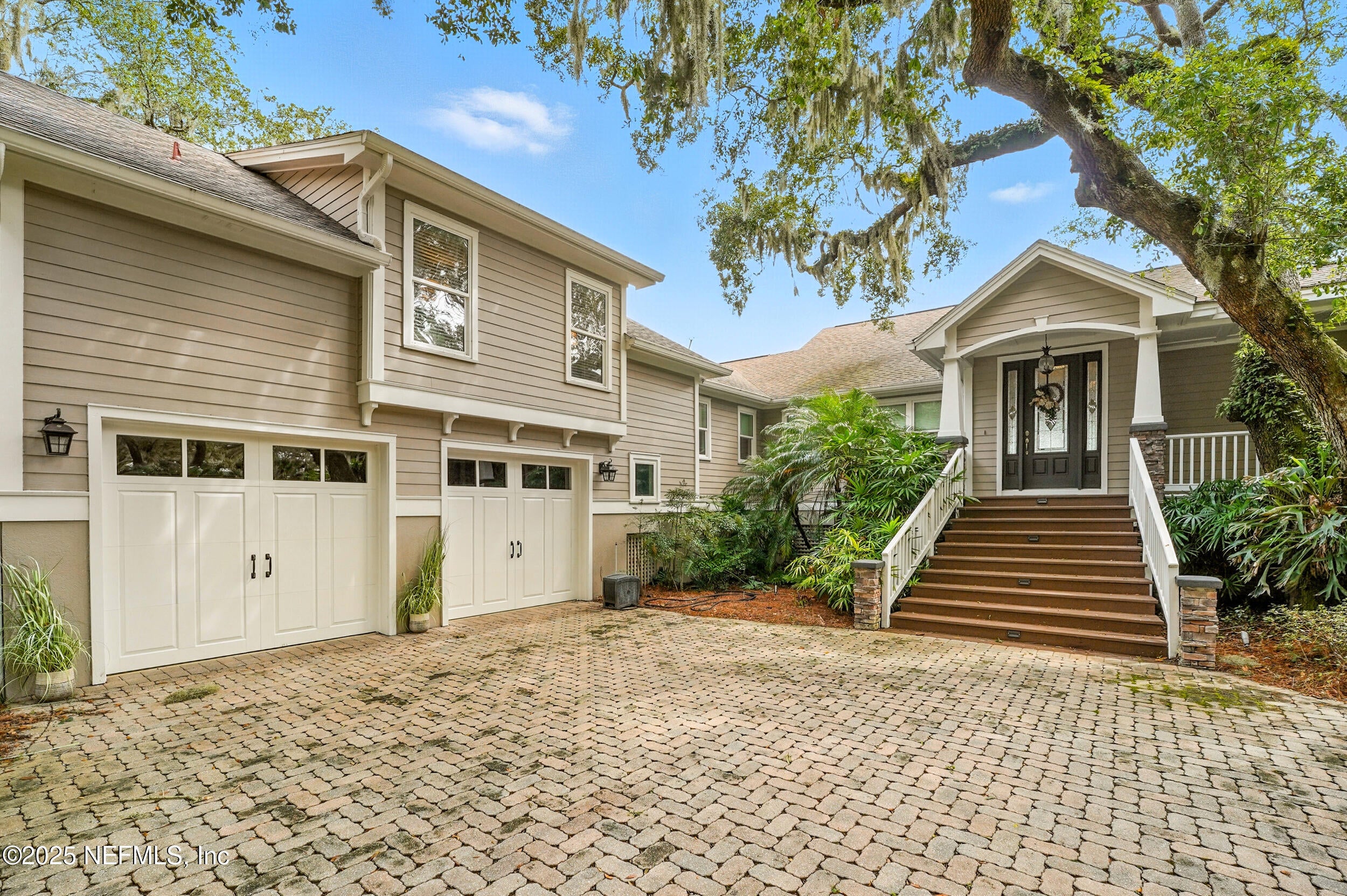 Fernandina Beach, Florida, 32034, United States, 4 Bedrooms Bedrooms, ,3 BathroomsBathrooms,Residential,Active,1944040