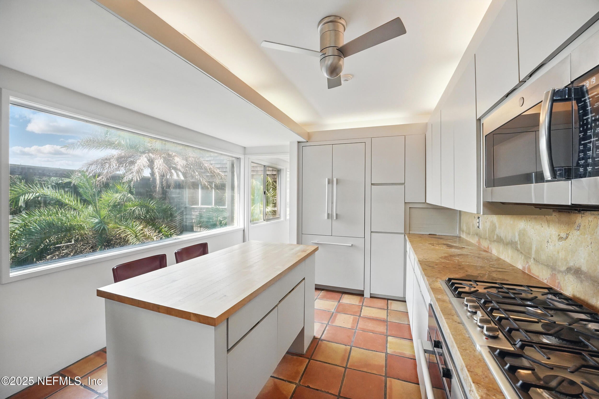 Atlantic Beach, Florida, 32233, United States, ,4 BathroomsBathrooms,Residential,Active,1823989