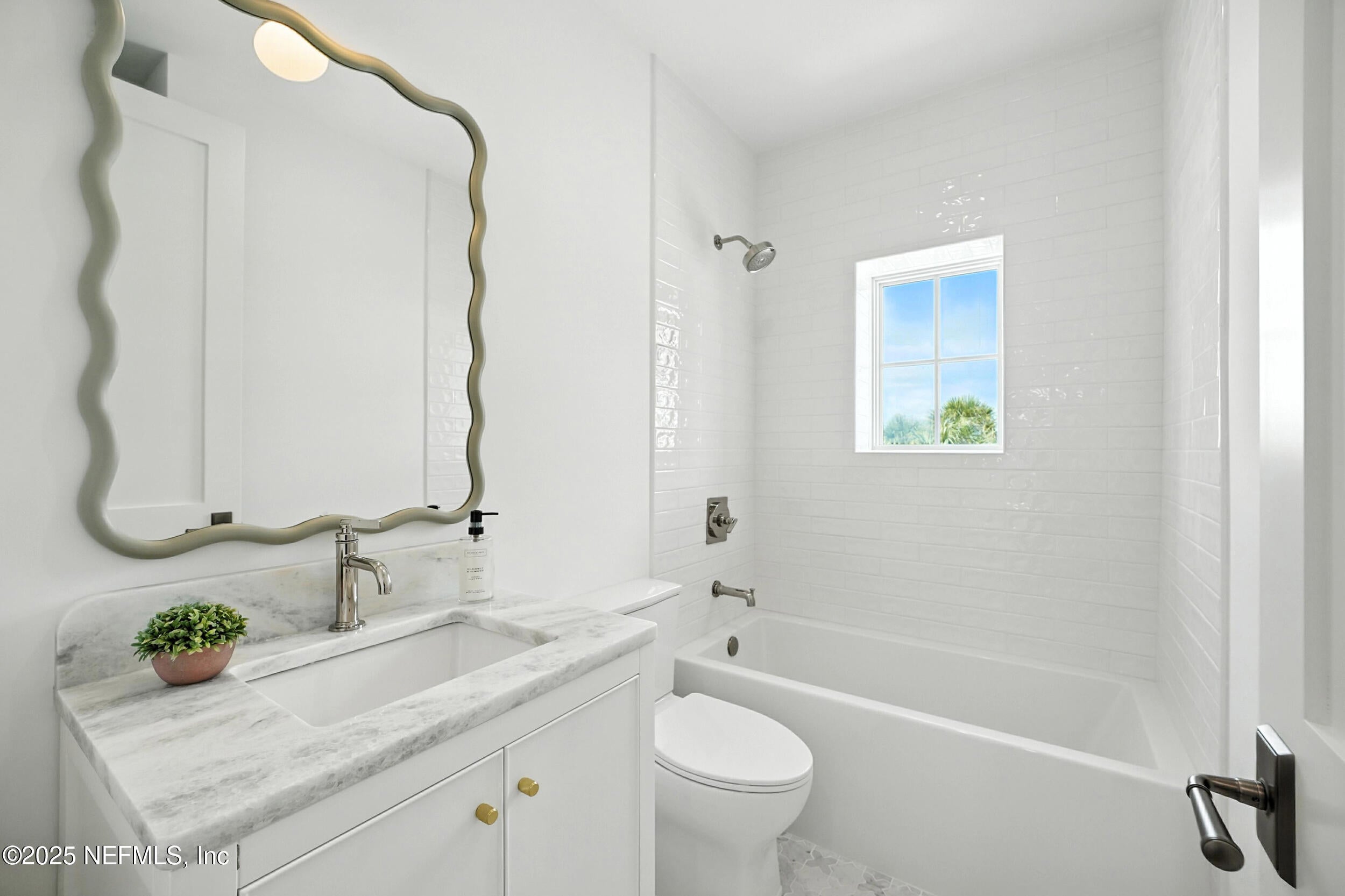 Neptune Beach, Florida, 32266, United States, 4 Bedrooms Bedrooms, ,5 BathroomsBathrooms,Residential,Active,1880181