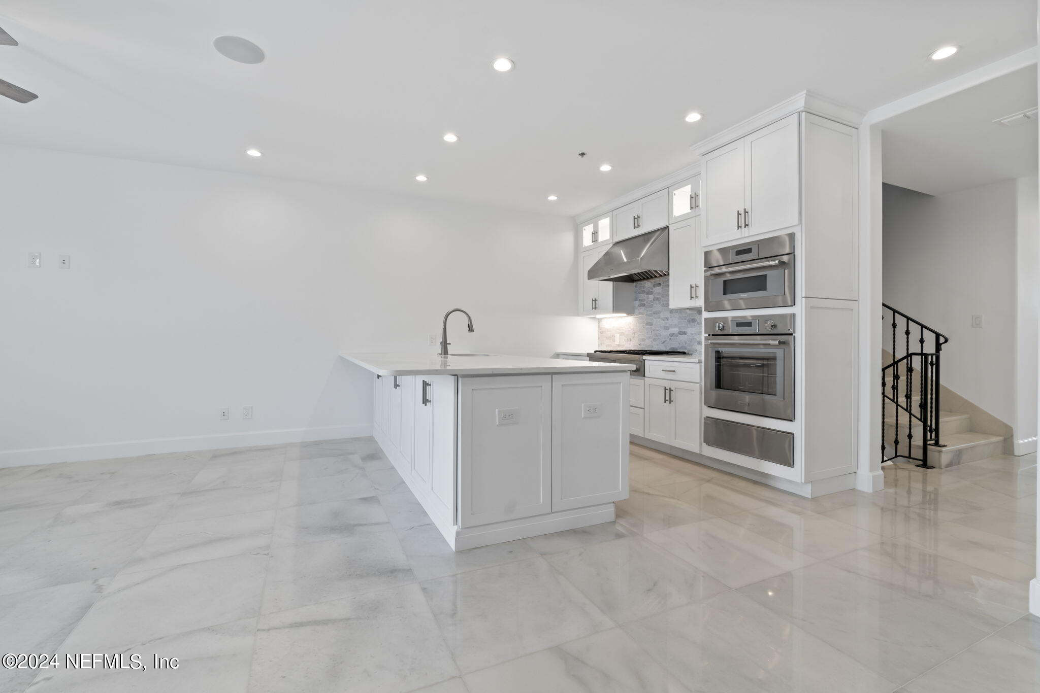 Jacksonville Beach, Florida, 32250, United States, 3 Bedrooms Bedrooms, ,4 BathroomsBathrooms,Residential,Active,1748237