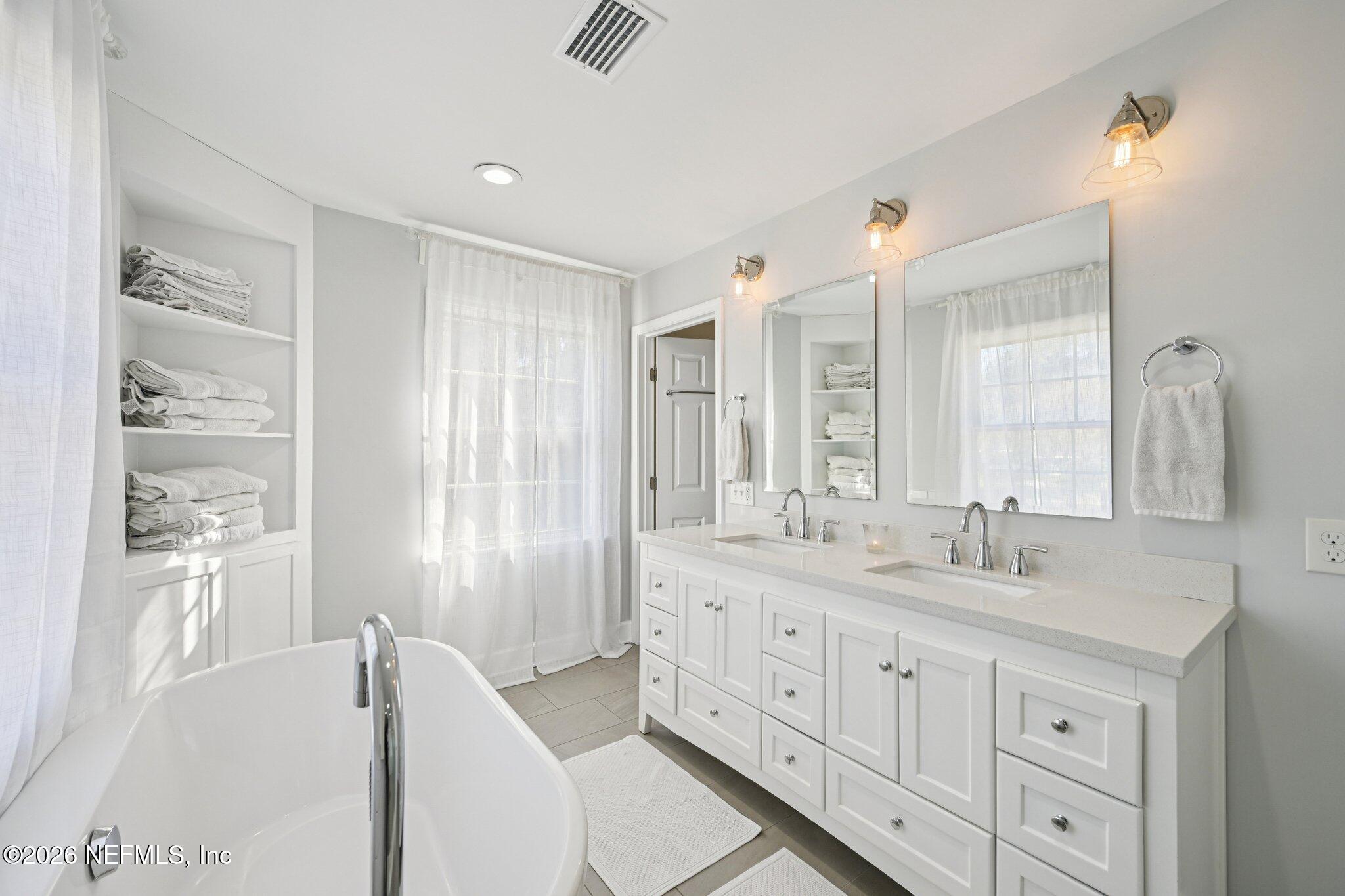 Jacksonville, Florida, 32257, United States, 4 Bedrooms Bedrooms, ,4 BathroomsBathrooms,Residential,Active,2011448