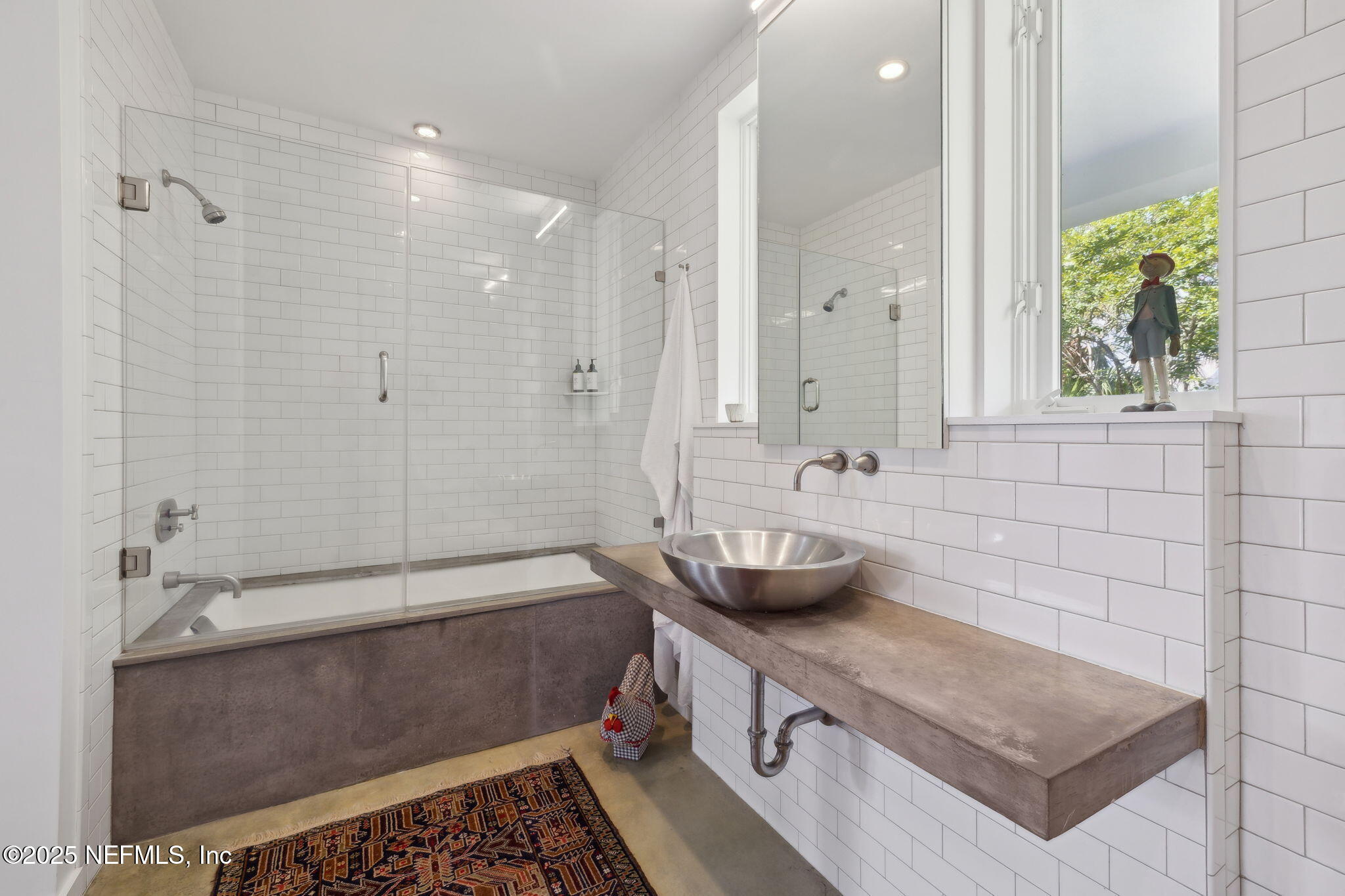 Jacksonville Beach, Florida, 32250, United States, 3 Bedrooms Bedrooms, ,4 BathroomsBathrooms,Residential,Active,1933900