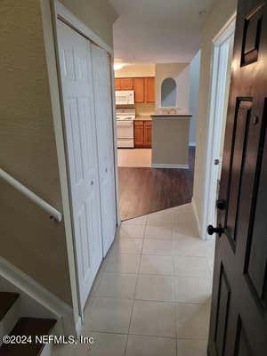 8550 TOUCHTON RD APT 136, JACKSONVILLE, FL 32216, photo 5 of 32