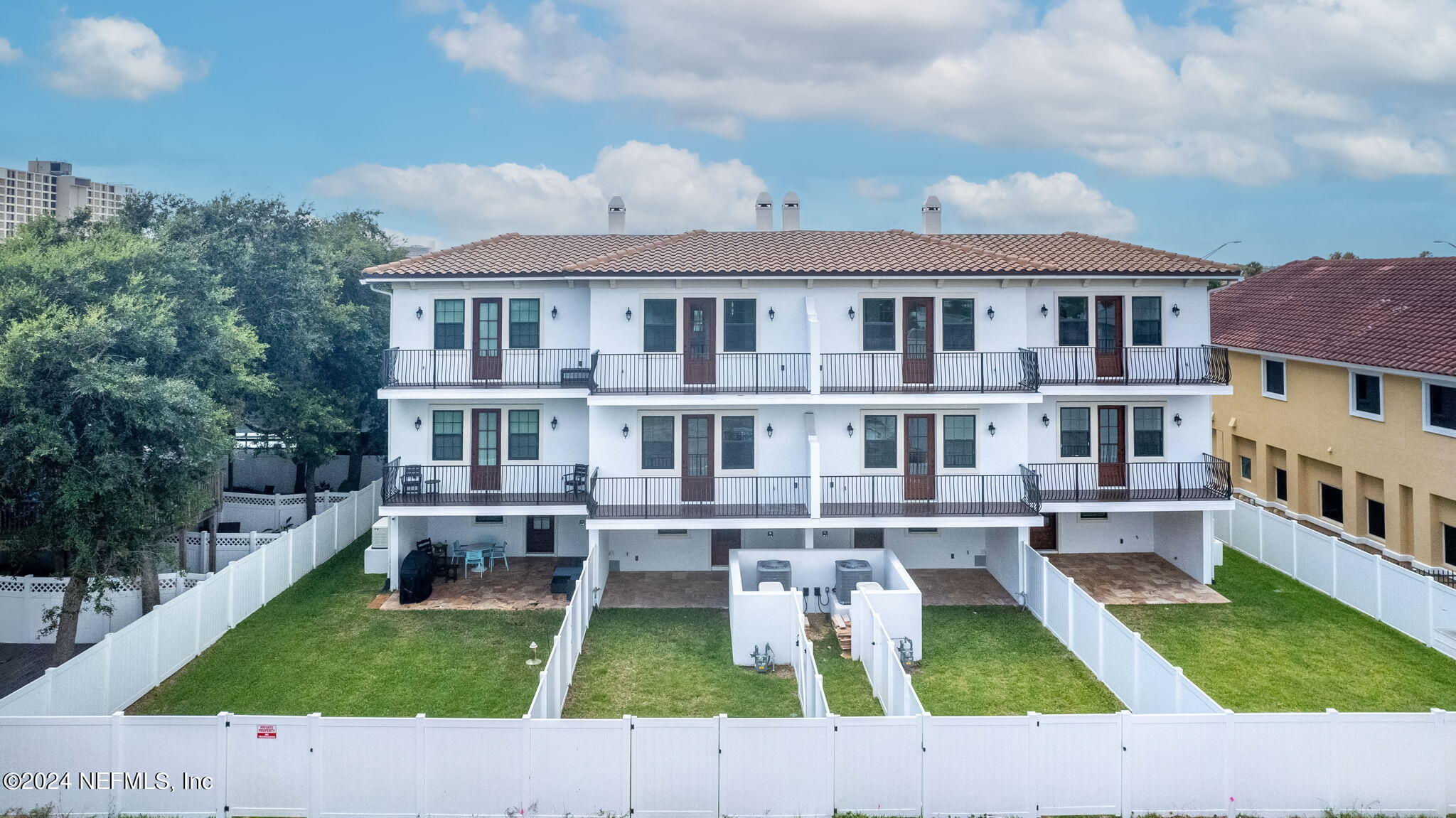 Jacksonville Beach, Florida, 32250, United States, 3 Bedrooms Bedrooms, ,4 BathroomsBathrooms,Residential,Active,1748237