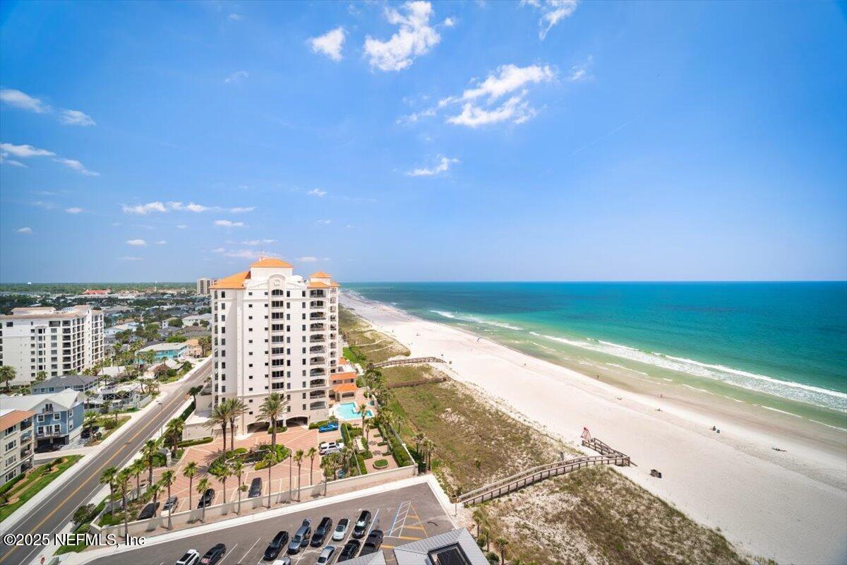 Jacksonville Beach, Florida, 32250, United States, 4 Bedrooms Bedrooms, ,5 BathroomsBathrooms,Residential,Active,1824537