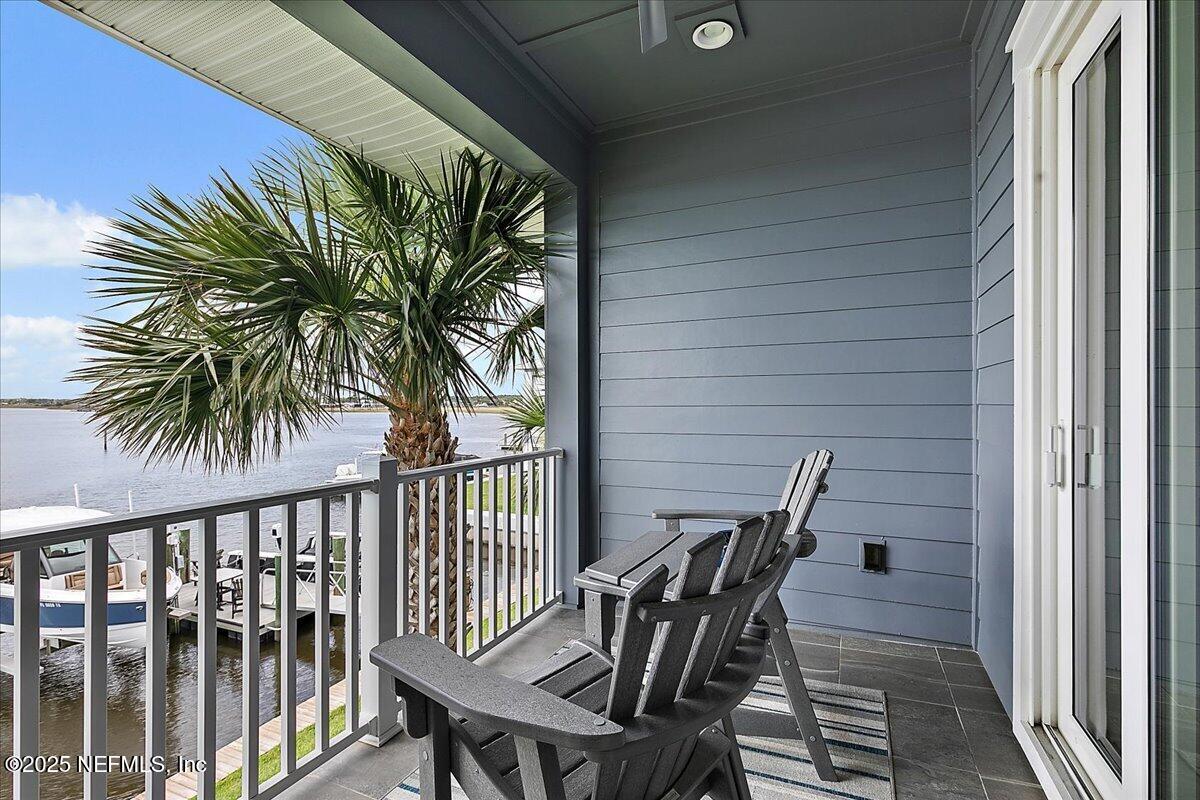 Jacksonville Beach, Florida, 32250, United States, ,4 BathroomsBathrooms,Residential,Active,1820458