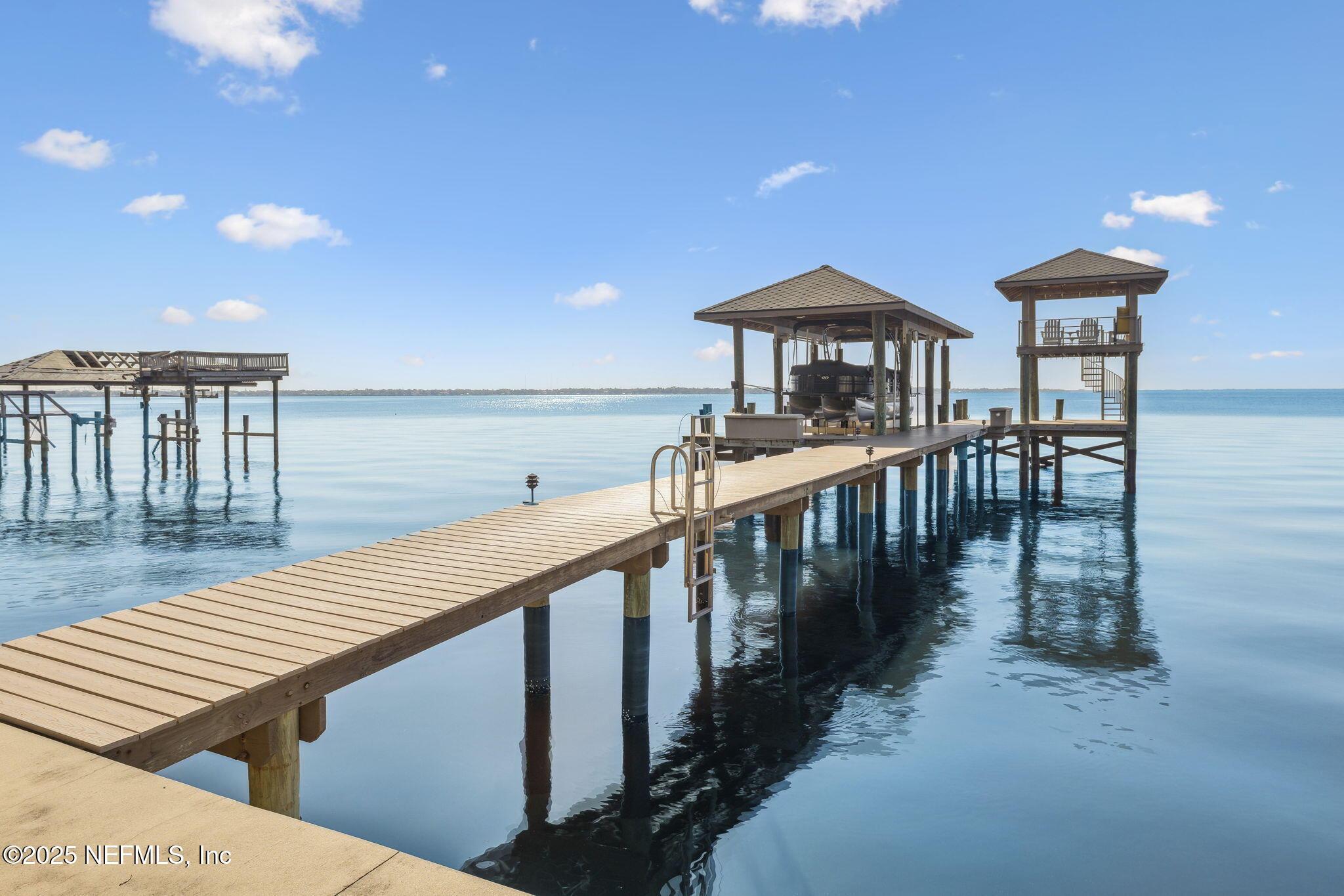 Jacksonville, Florida, 32205, United States, 6 Bedrooms Bedrooms, ,8 BathroomsBathrooms,Residential,Active,1787156