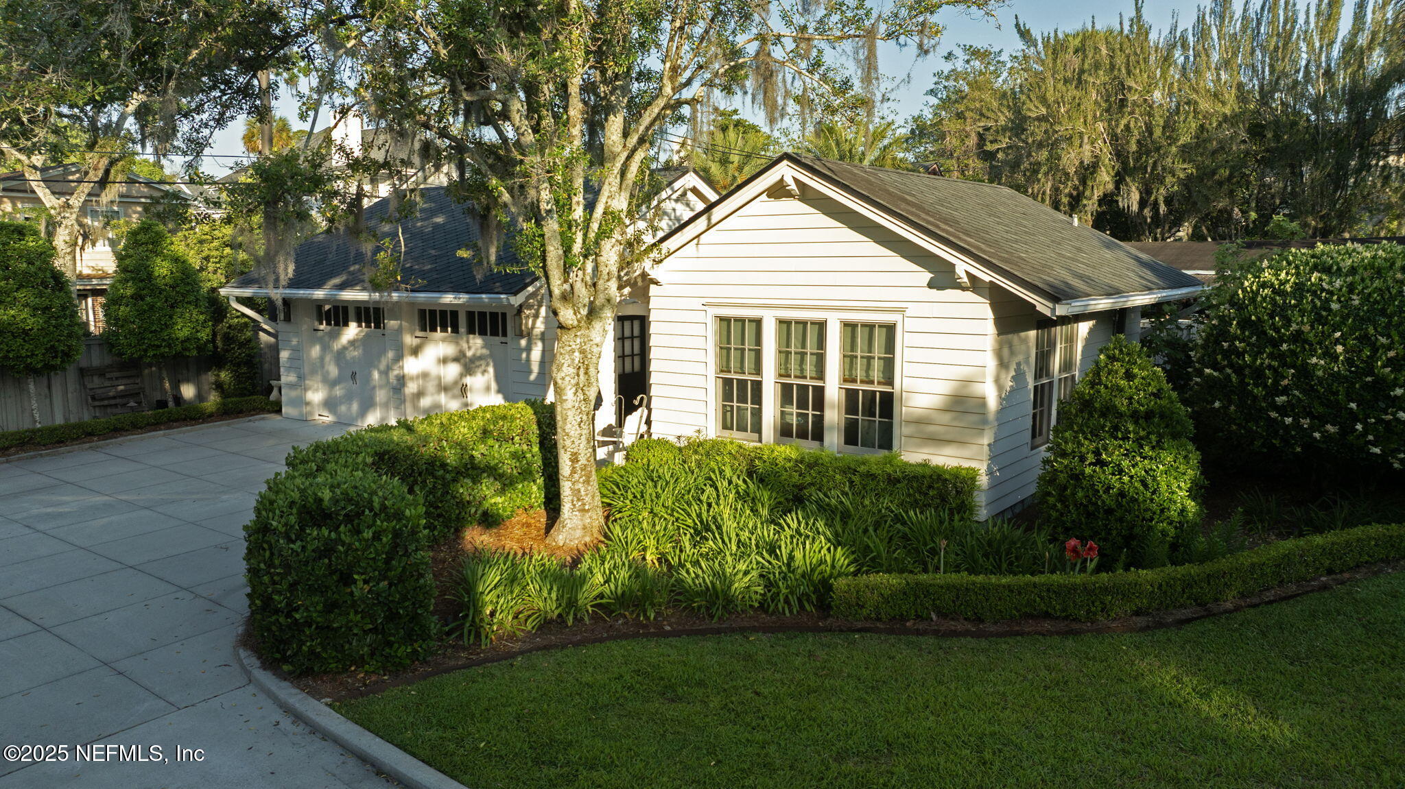 Jacksonville, Florida, 32205, United States, 6 Bedrooms Bedrooms, ,8 BathroomsBathrooms,Residential,Active,1787156