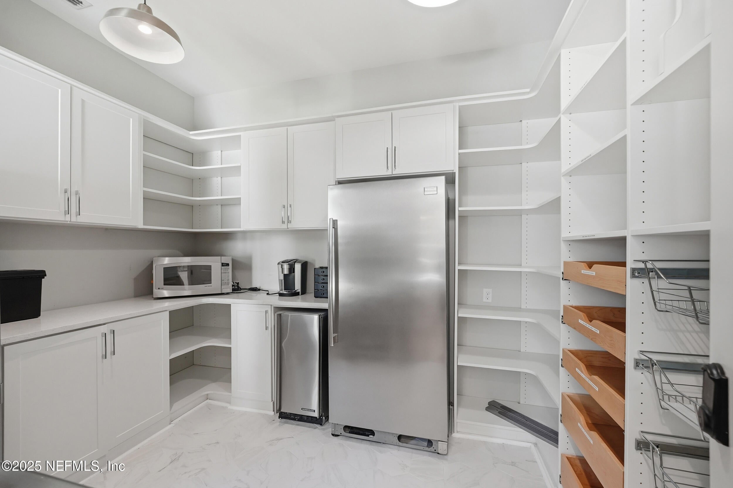 Ponte Vedra Beach, Florida, 32082, United States, 6 Bedrooms Bedrooms, ,6 BathroomsBathrooms,Residential,Active,1970993