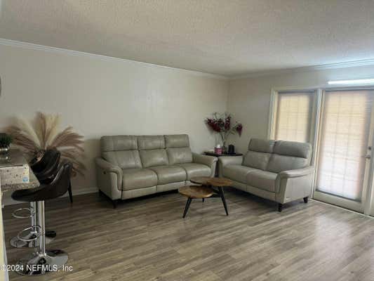 6528 VALEROSA CT UNIT 7, JACKSONVILLE, FL 32217, photo 4 of 42