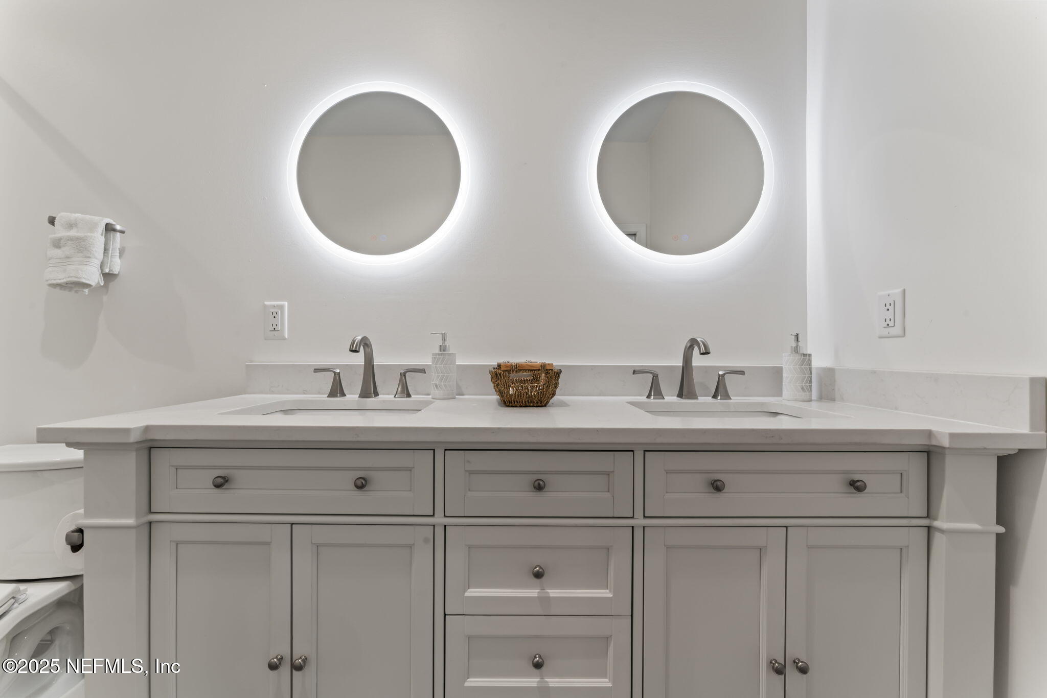 Ponte Vedra Beach, Florida, 32082, United States, 5 Bedrooms Bedrooms, ,5 BathroomsBathrooms,Residential,Active,1933887