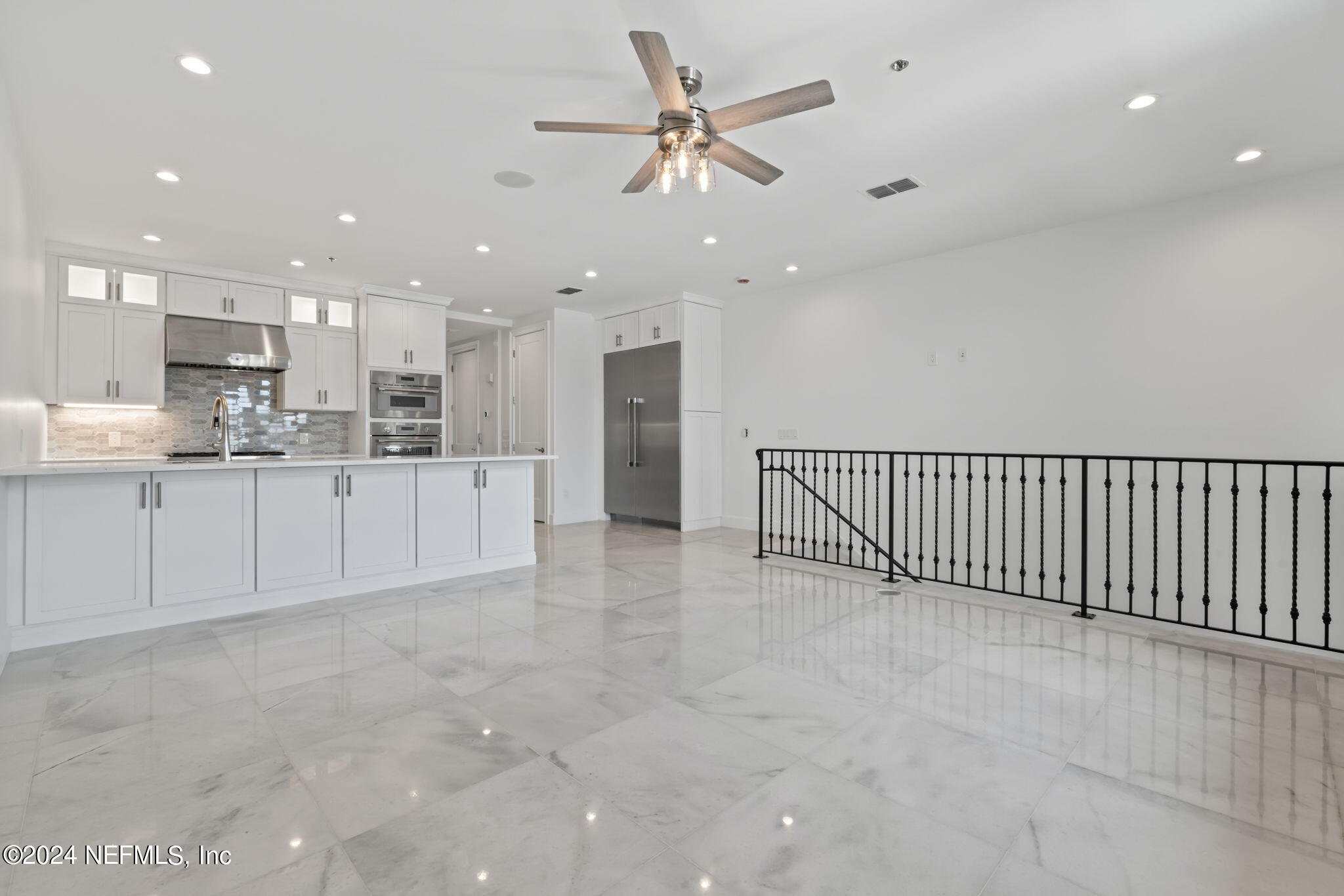 Jacksonville Beach, Florida, 32250, United States, 3 Bedrooms Bedrooms, ,4 BathroomsBathrooms,Residential,Active,1748237