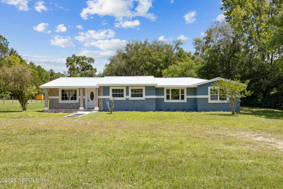 128 BUFFALO BLUFF RD, PALATKA, FL 32177, photo 1 of 26