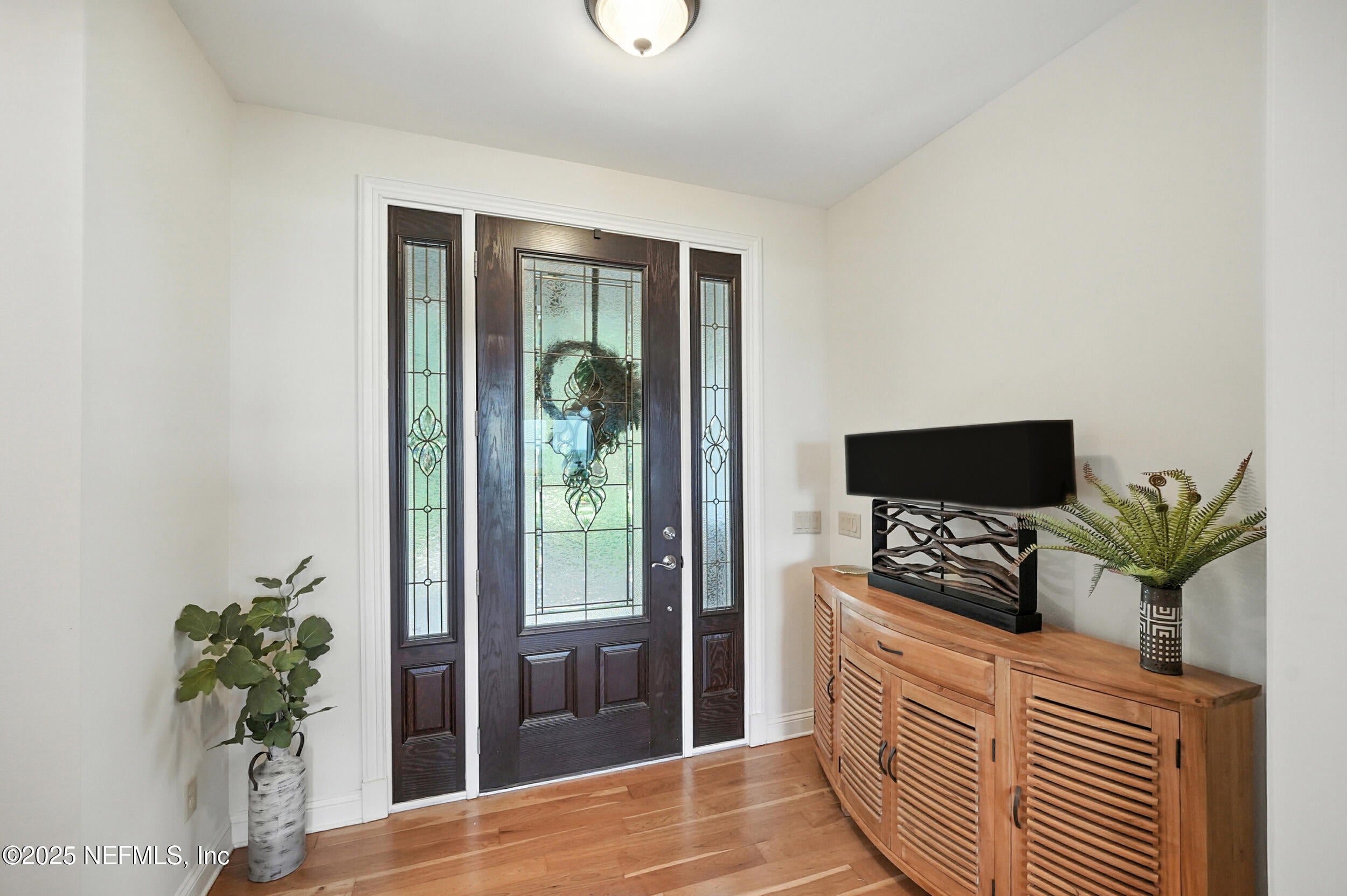 Fernandina Beach, Florida, 32034, United States, 4 Bedrooms Bedrooms, ,3 BathroomsBathrooms,Residential,Active,1944040