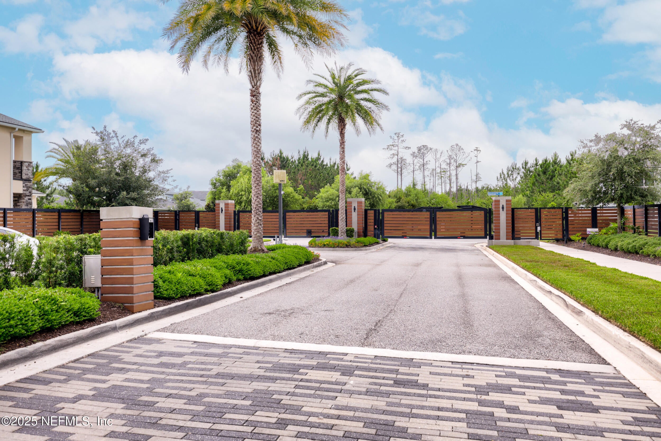 Jacksonville, Florida, 32256, United States, 5 Bedrooms Bedrooms, ,3 BathroomsBathrooms,Residential,Active,2006914