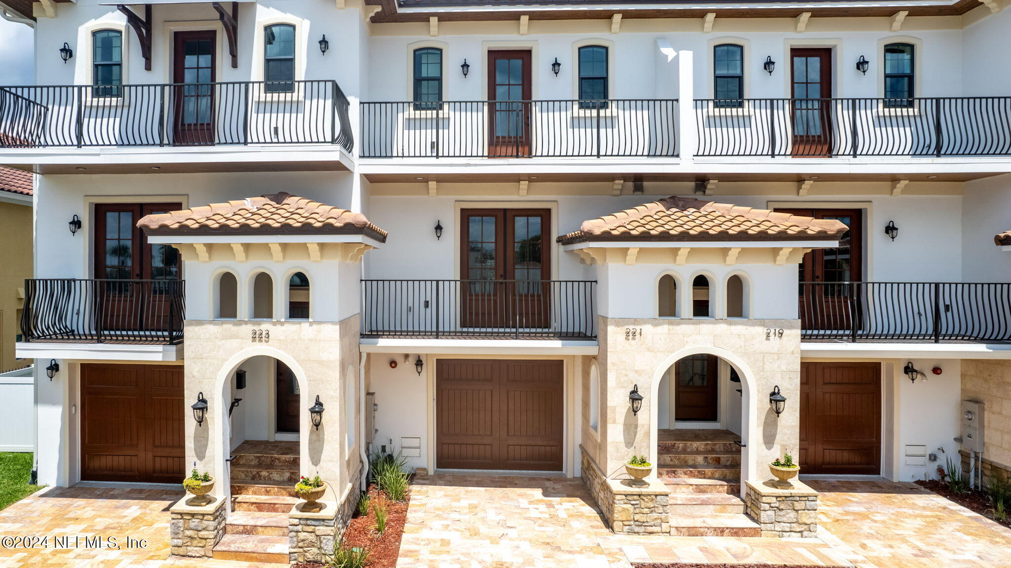 Jacksonville Beach, Florida, 32250, United States, 3 Bedrooms Bedrooms, ,4 BathroomsBathrooms,Residential,Active,1748237