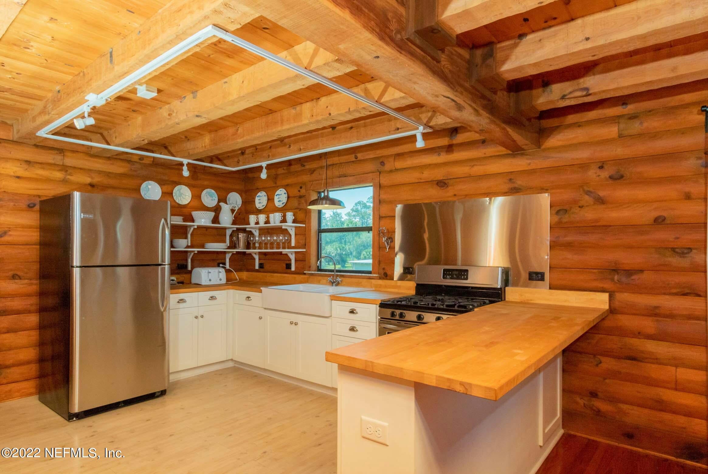 Georgetown, Florida, 32139, United States, ,6 BathroomsBathrooms,Residential,Pending,1769412