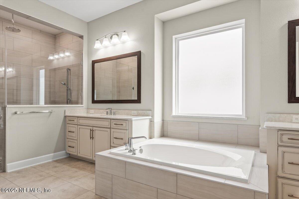 Jacksonville, Florida, 32256, United States, ,4 BathroomsBathrooms,Residential,Active,1824007