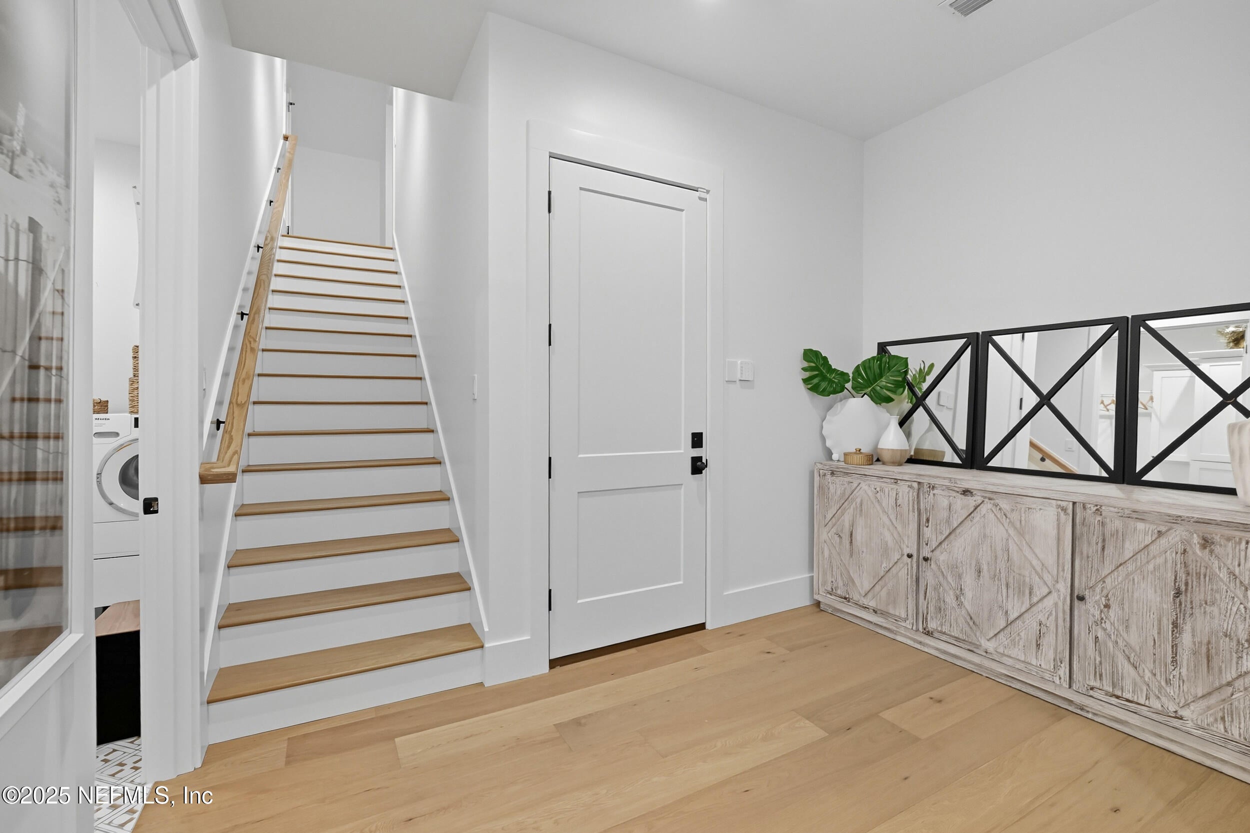 Ponte Vedra Beach, Florida, 32082, United States, 5 Bedrooms Bedrooms, ,4 BathroomsBathrooms,Residential,Active,1952469