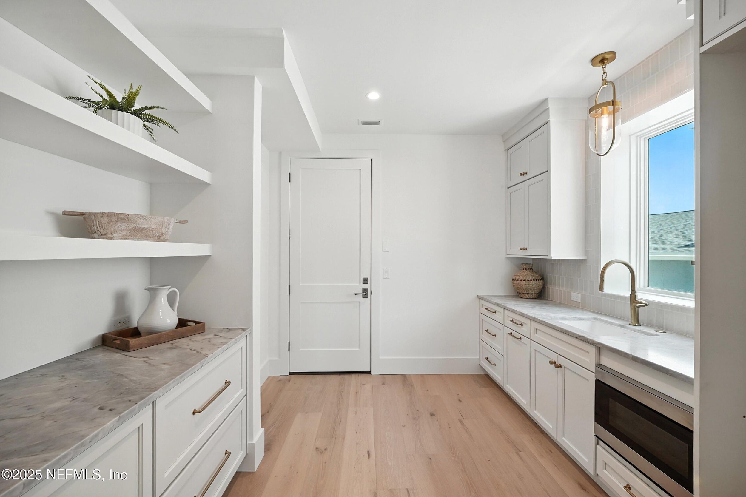 Neptune Beach, Florida, 32266, United States, 4 Bedrooms Bedrooms, ,5 BathroomsBathrooms,Residential,Active,1880181