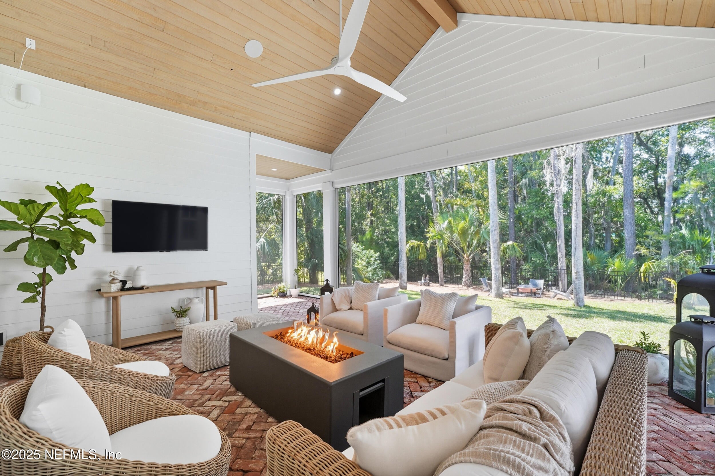 Ponte Vedra Beach, Florida, 32082, United States, 5 Bedrooms Bedrooms, ,4 BathroomsBathrooms,Residential,Active,1952469