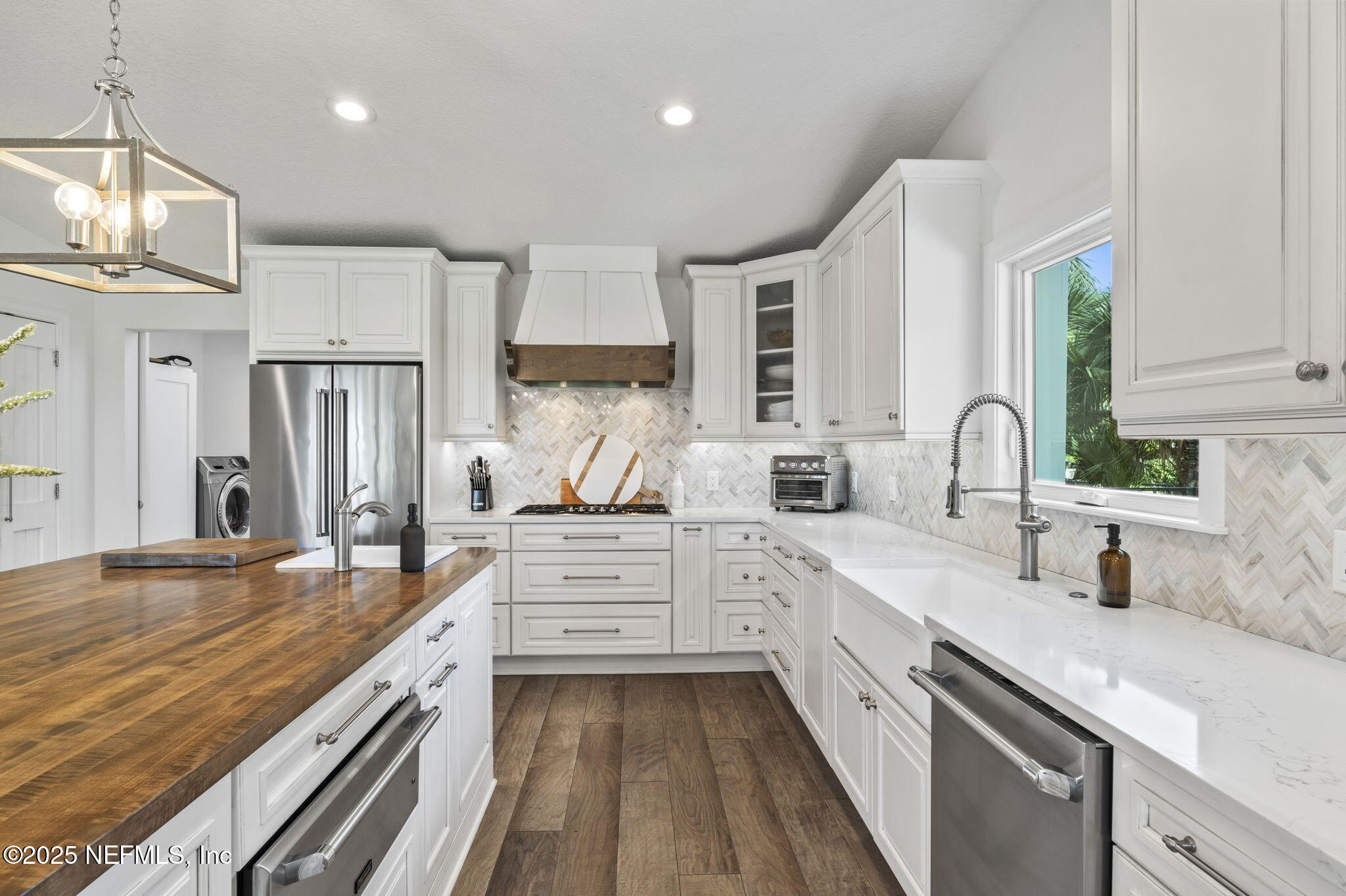 Ponte Vedra Beach, Florida, 32082, United States, 5 Bedrooms Bedrooms, ,5 BathroomsBathrooms,Residential,Active,1933887