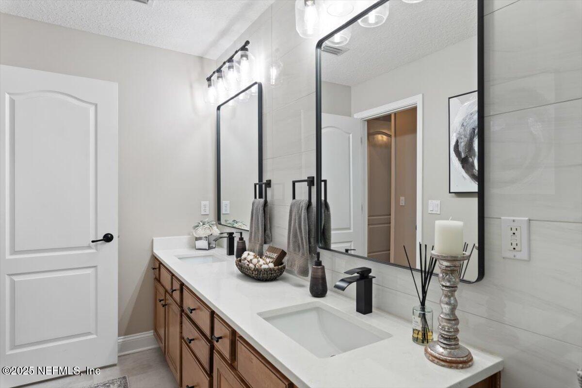 St. Johns, Florida, 32259, United States, 6 Bedrooms Bedrooms, ,6 BathroomsBathrooms,Residential,Active,1946310