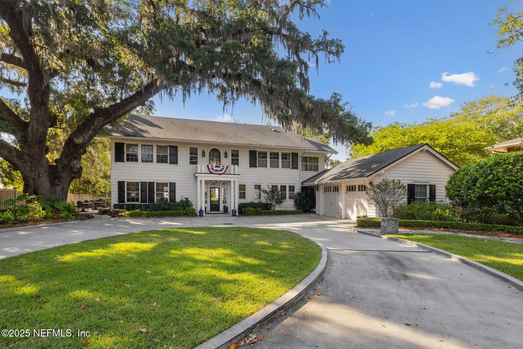 Jacksonville, Florida, 32205, United States, 6 Bedrooms Bedrooms, ,8 BathroomsBathrooms,Residential,Active,1787156