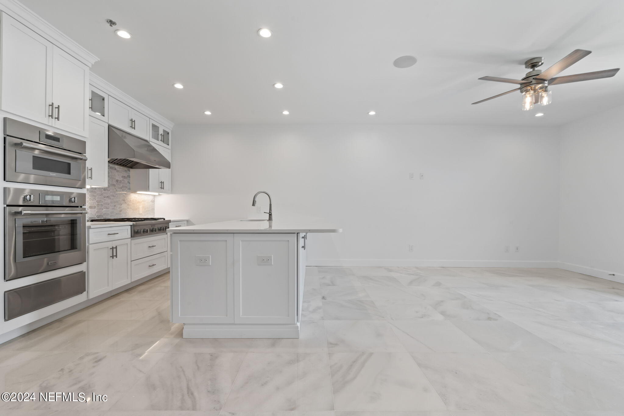 Jacksonville Beach, Florida, 32250, United States, 3 Bedrooms Bedrooms, ,4 BathroomsBathrooms,Residential,Active,1748200