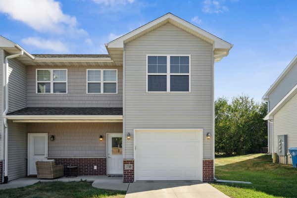 3740 RAVENWOOD CIR, WATERLOO, IA 50702 - Image 1