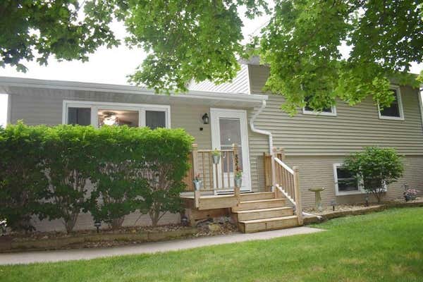 824 PROSPECT ST, JESUP, IA 50648 - Image 1