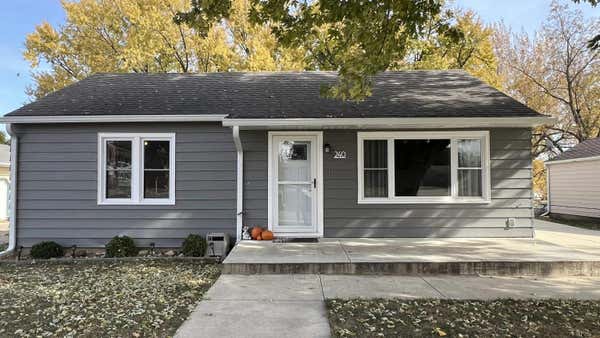 240 S WATER AVE, NEW HAMPTON, IA 50659 - Image 1