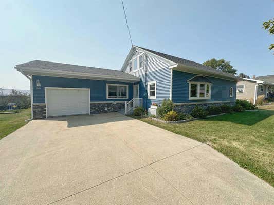 120 S HALL ST, OSSIAN, IA 52161 - Image 1