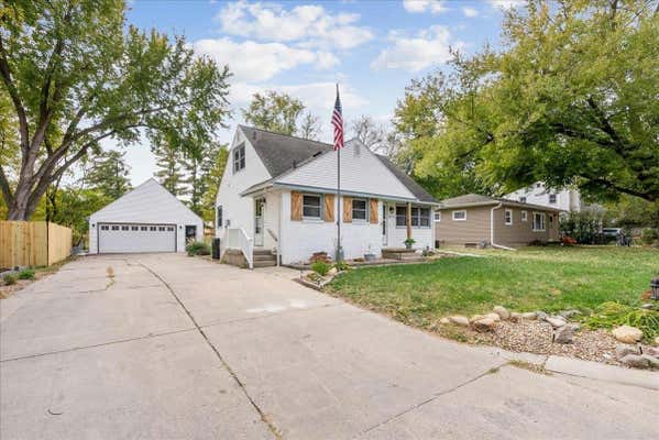 3023 COTTONWOOD LN, CEDAR FALLS, IA 50613 - Image 1