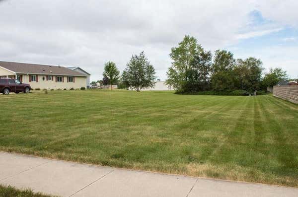 1400 3RD ST SW, WAVERLY, IA 50677 - Image 1