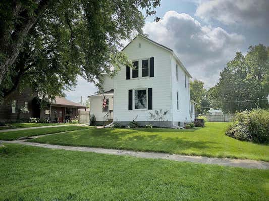 106 CLARK ST, REINBECK, IA 50669 - Image 1