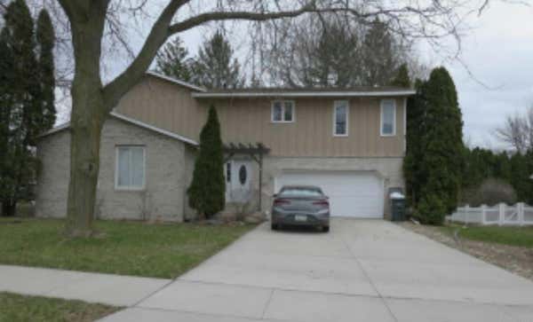 1409 SOUTH HILL DR, WATERLOO, IA 50701 - Image 1