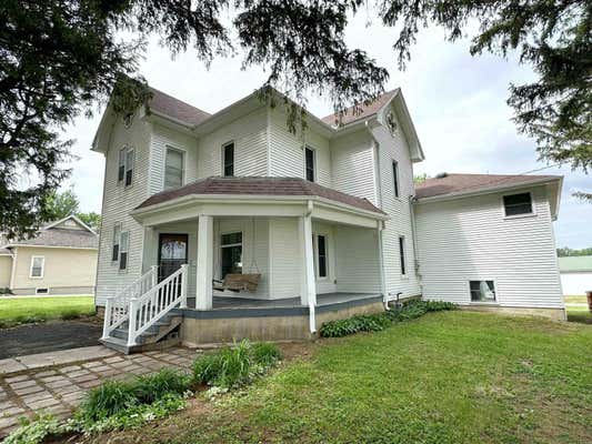 212 N 1ST ST, HAWKEYE, IA 52147 - Image 1