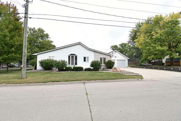 806 9TH AVE SW, INDEPENDENCE, IA 50644 - Image 1