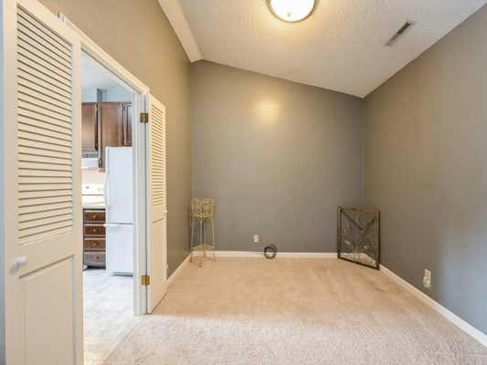 4125 SUMMERFIELD LN NE APT C, CEDAR RAPIDS, IA 52402, photo 5 of 20