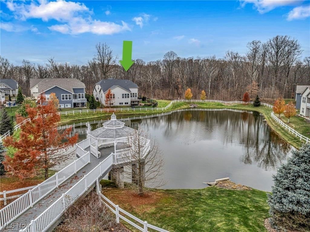 Chagrin Falls, Ohio, 44022, United States, 3 Bedrooms Bedrooms, ,4 BathroomsBathrooms,Residential,Active,1945059