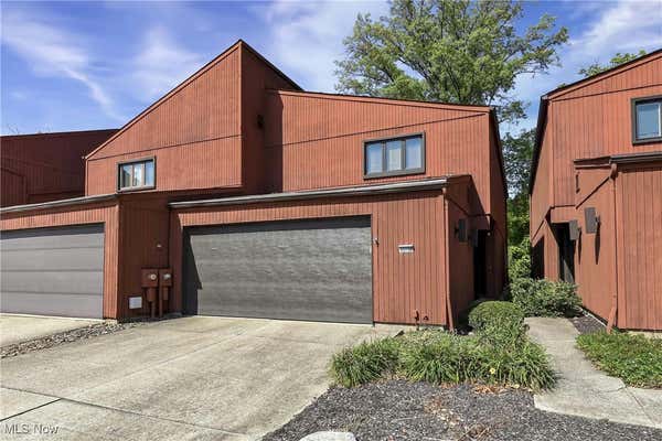 32738 WILLOW BROOK LN, NORTH RIDGEVILLE, OH 44039 - Image 1